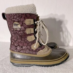 Sorel Burgundy Floral Lace Up PAC Boots Winter Boots Duck Boots 8